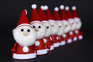 parallel santas