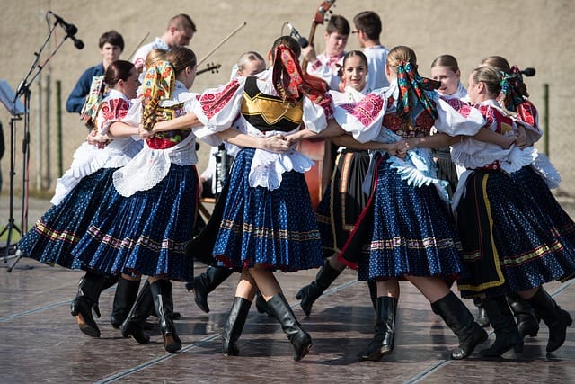 Nine Ladies Dancing